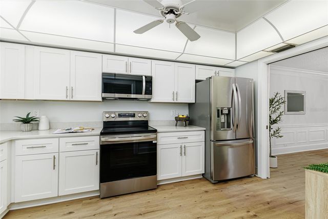 139 BLUFF VIEW DRIVE 305, Belleair Bluffs, FL 33770