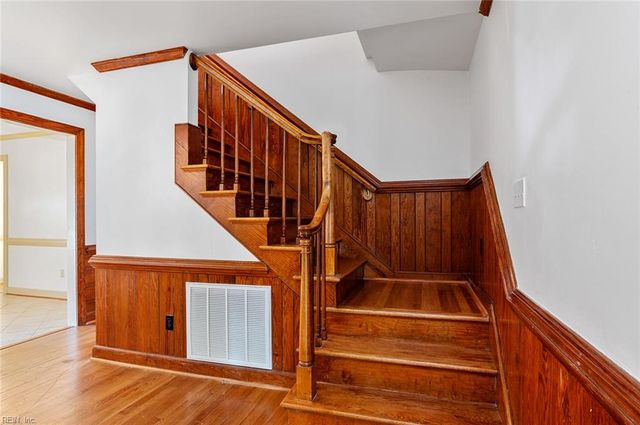 175 Cabell DR, Newport News, VA 23602