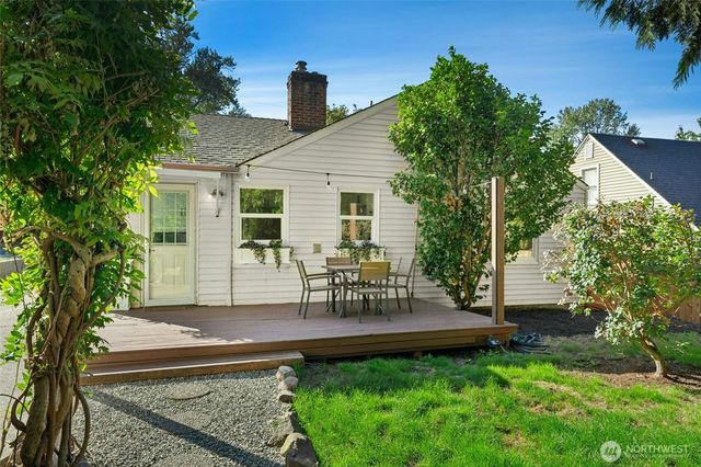 11448 69th Place S, Seattle, WA 98178