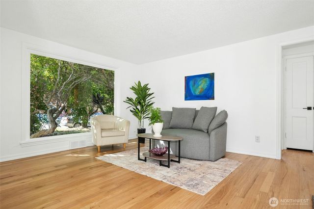11448 69th Place S, Seattle, WA 98178