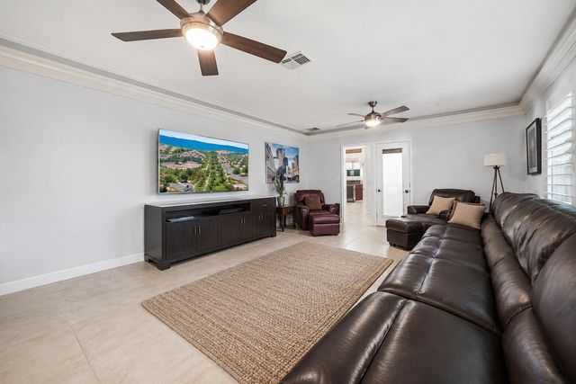2442 Snug Harbor Drive, Palm Beach Gardens, FL 33410