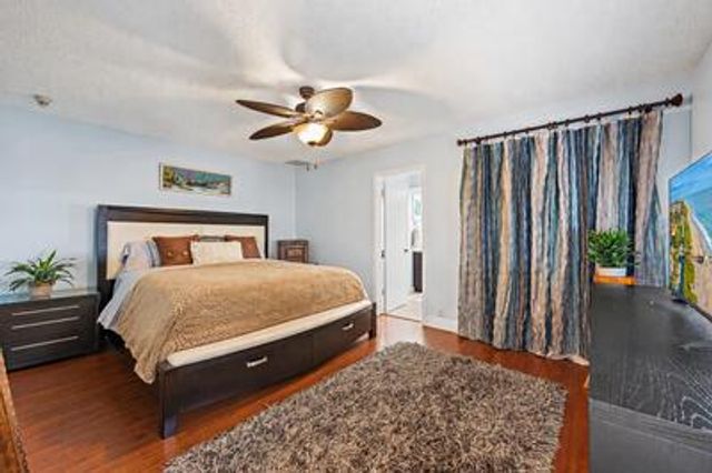 2442 Snug Harbor Drive, Palm Beach Gardens, FL 33410