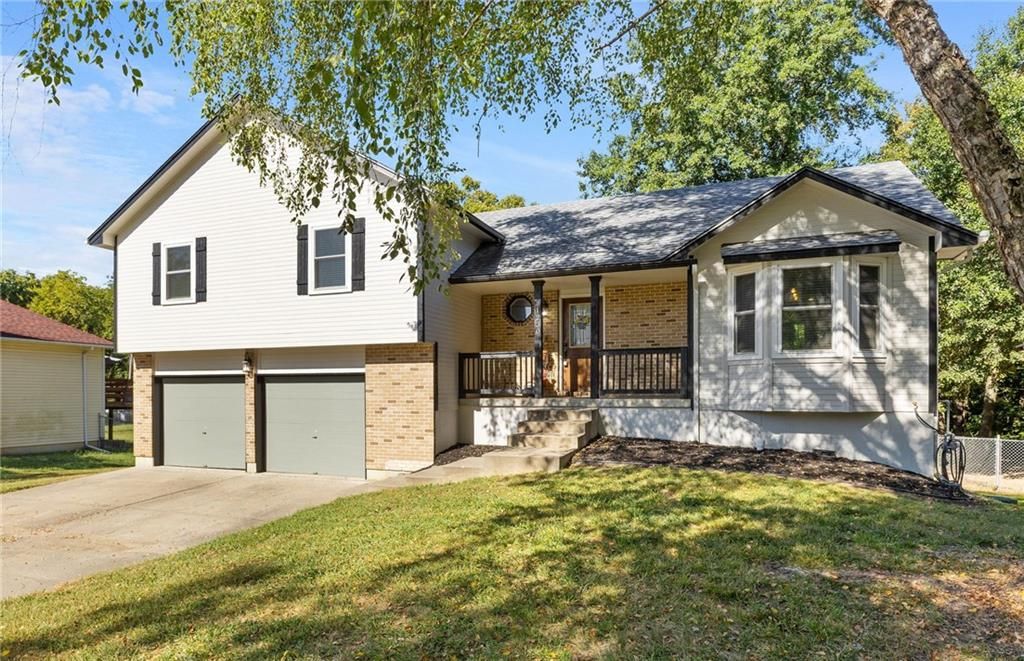 1230 Cheatham Court, Warrensburg, MO 64093