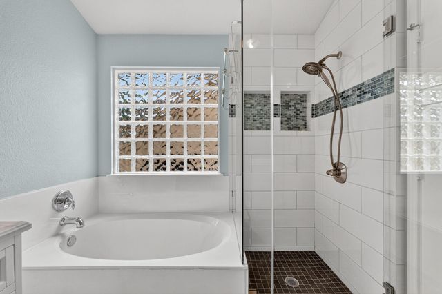 2402 Keepsake DR, Austin, TX 78745