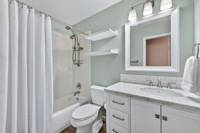 2402 Keepsake DR, Austin, TX 78745