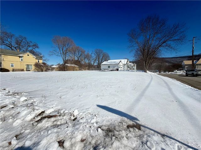 400 Garfield Street, Elmira, NY 14903