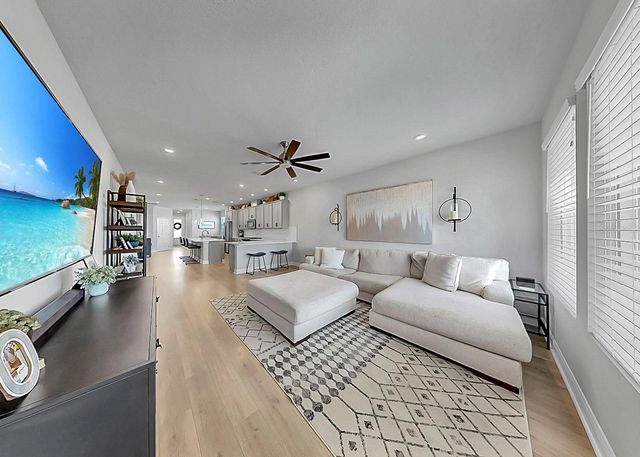 6279 ROADSTEAD COURT, Apollo Beach, FL 33572