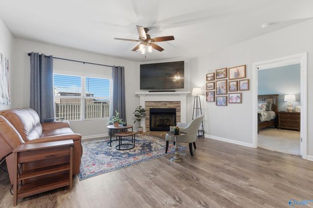 121 Burlcrest Court, Meridianville, AL 35759