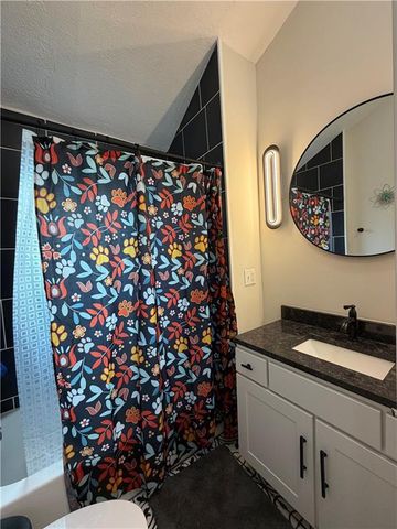 10813 E 58TH Terrace, Raytown, MO 64133