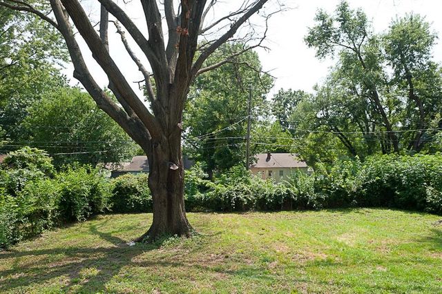 10813 E 58TH Terrace, Raytown, MO 64133