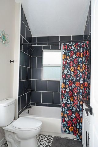 10813 E 58TH Terrace, Raytown, MO 64133