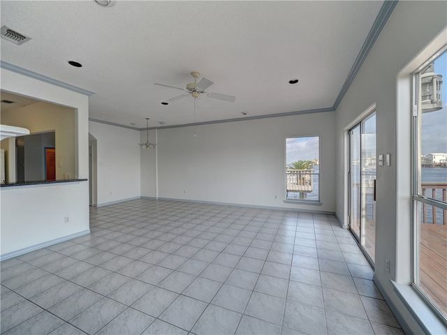 15401 Salt Cay Ct 802, Corpus Christi, TX 78418