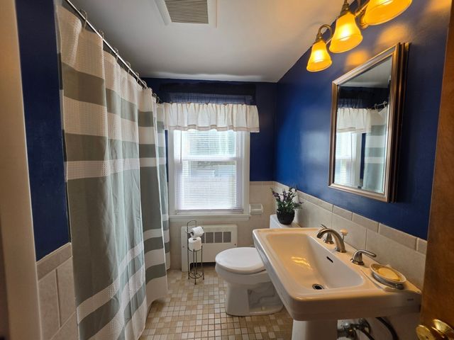 4 Edgemere Rd, Lynn, MA 01904