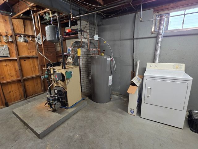 4 Edgemere Rd, Lynn, MA 01904
