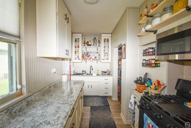 629 NE Twiss AVE, Topeka, KS 66616