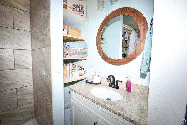 629 NE Twiss AVE, Topeka, KS 66616