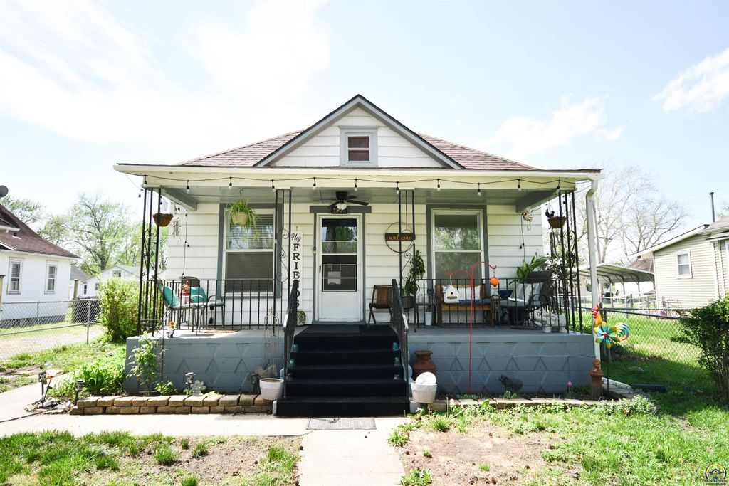 629 NE Twiss AVE, Topeka, KS 66616