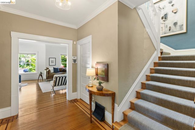 2520 Russell St, Berkeley, CA 94705