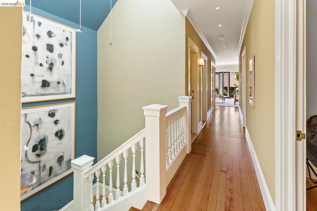 2520 Russell St, Berkeley, CA 94705