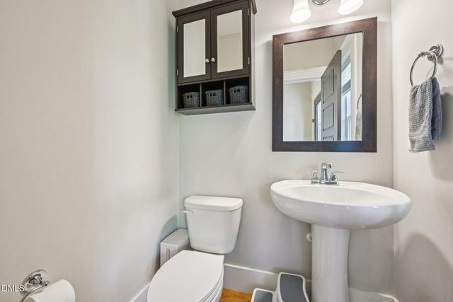 1313 Quincy Cottage Road, Hillsborough, NC 27278