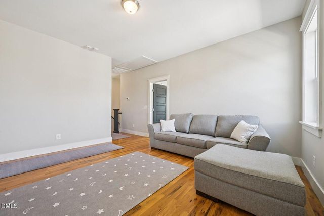 1313 Quincy Cottage Road, Hillsborough, NC 27278