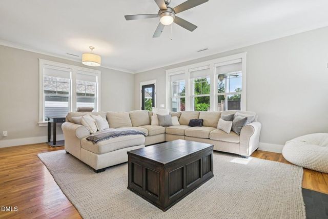 1313 Quincy Cottage Road, Hillsborough, NC 27278