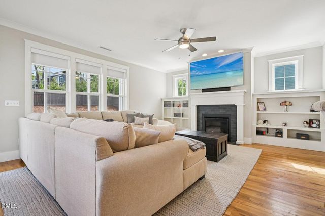 1313 Quincy Cottage Road, Hillsborough, NC 27278