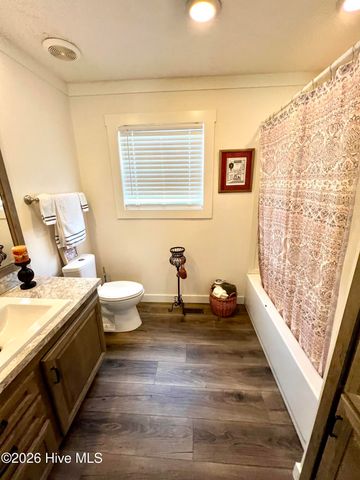 9556 Silver Spoon Road, Clarkton, NC 28433