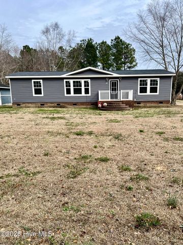 9556 Silver Spoon Road, Clarkton, NC 28433