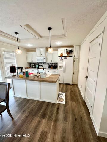 9556 Silver Spoon Road, Clarkton, NC 28433