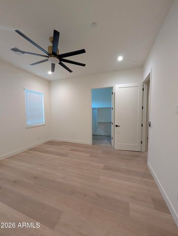 826 W 12TH Street, Tempe, AZ 85281