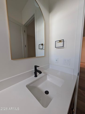 826 W 12TH Street, Tempe, AZ 85281