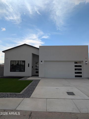 826 W 12TH Street, Tempe, AZ 85281