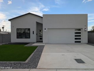 826 W 12TH Street, Tempe, AZ 85281