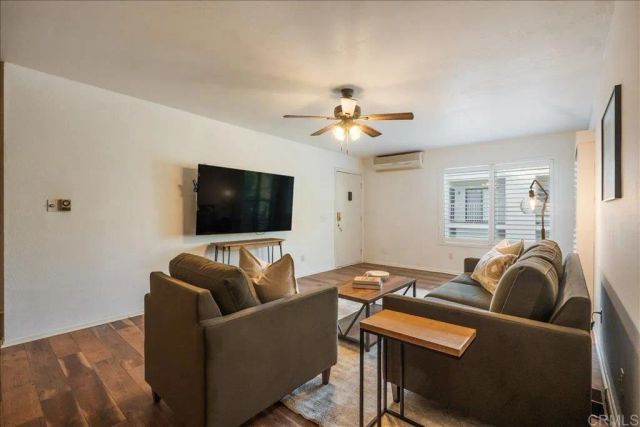 425 Autumn Drive 21, San Marcos, CA 92069