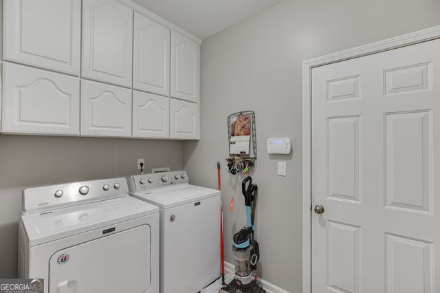 5918 Deer Chase Lane, Hoschton, GA 30548