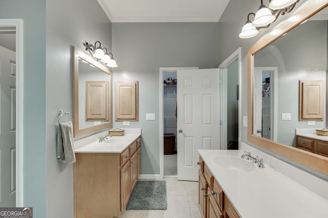 5918 Deer Chase Lane, Hoschton, GA 30548