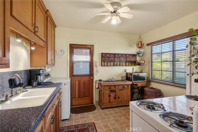 18528 Kingsdale, Redondo Beach, CA 90278