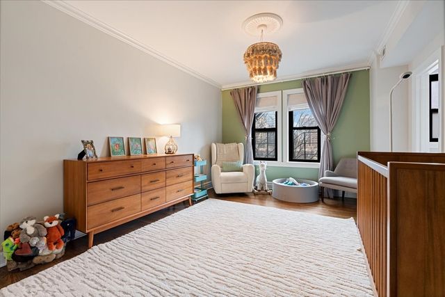 433 W Briar Place 6B, Chicago, IL 60657