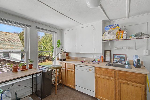 10-12 Shelburne Street, Burlington, VT 05401