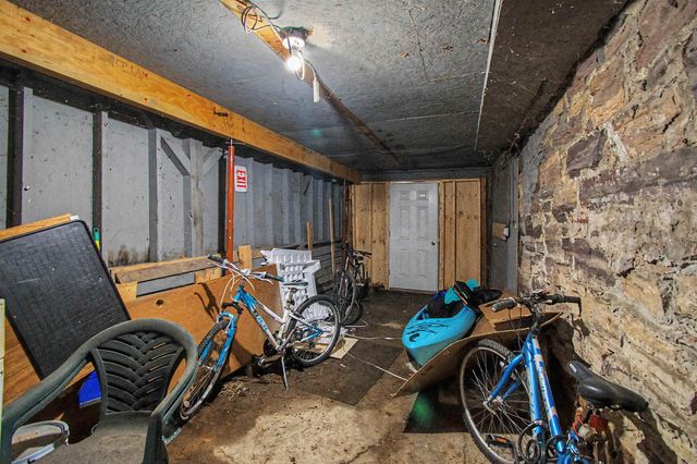 10-12 Shelburne Street, Burlington, VT 05401