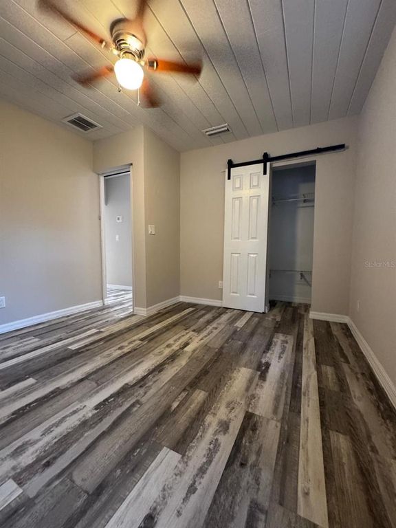 Image 25 of property listing at 8517 N HIGHLAND AVENUE, Tampa, FL 33604