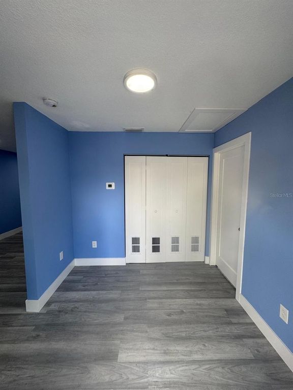 Image 5 of property listing at 8517 N HIGHLAND AVENUE, Tampa, FL 33604