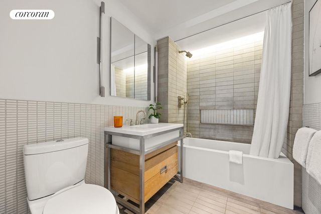 211 E 13th St Apt 5H, New York City, NY 10003