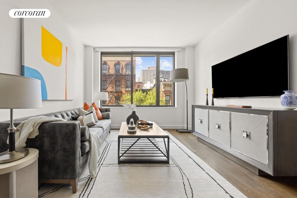 211 E 13th St Apt 5H, New York City, NY 10003
