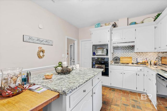 103 S Windgate Circle, Daphne, AL 36526