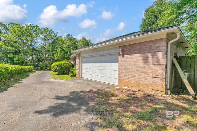 103 S Windgate Circle, Daphne, AL 36526