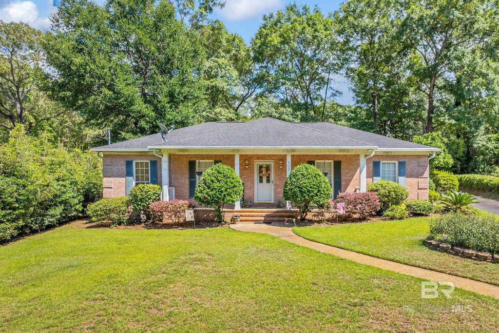 103 S Windgate Circle, Daphne, AL 36526