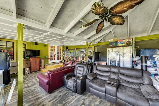 13610 ACKER ROAD, Dover, FL 33527