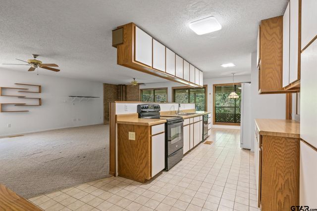 147 County Road 2608, Pittsburg, TX 75686